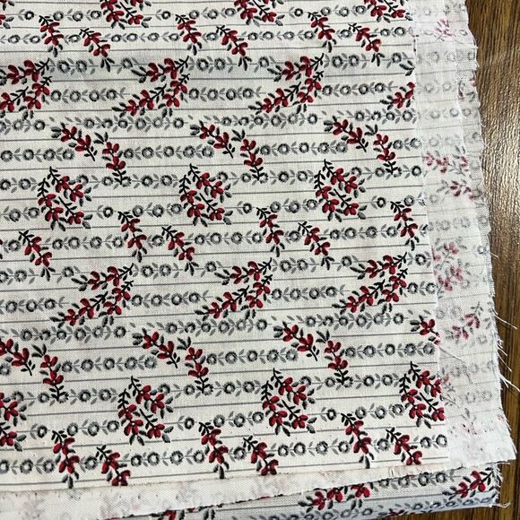 2 PIECES Christmas Winter Fabric -Red & Gray Flowers On White  - 24" X 52" Each - Picture 3 of 5